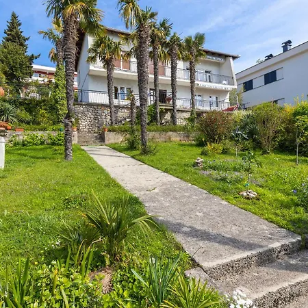 In With Wi-fi Apartment Opatija